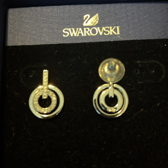Swarovski Crystal Two-Tone Crystal Earings - Picture 3 of 5